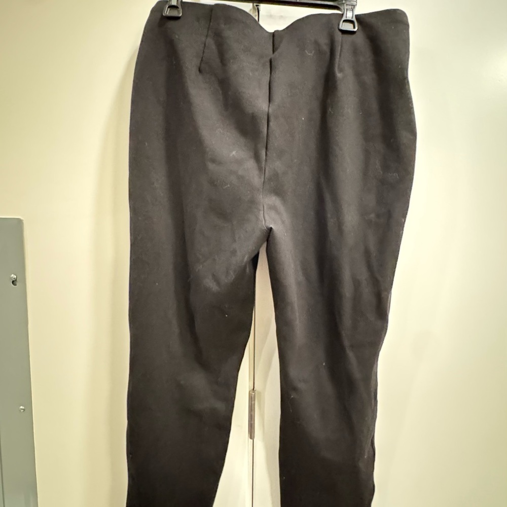 Rafaella Black Women’s Tailored Straight Pants
